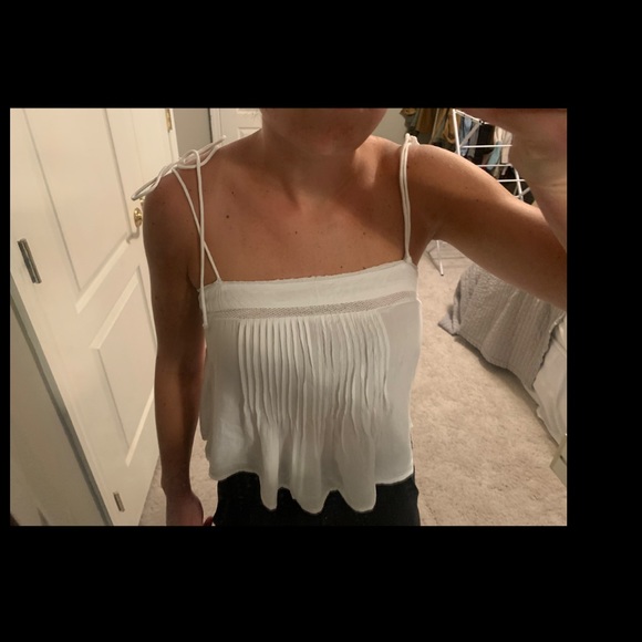 Urban outfitters crop white tank-size XS - Picture 5 of 6